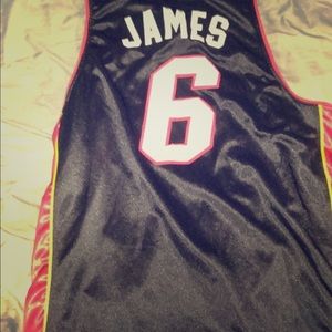 James heat jersey